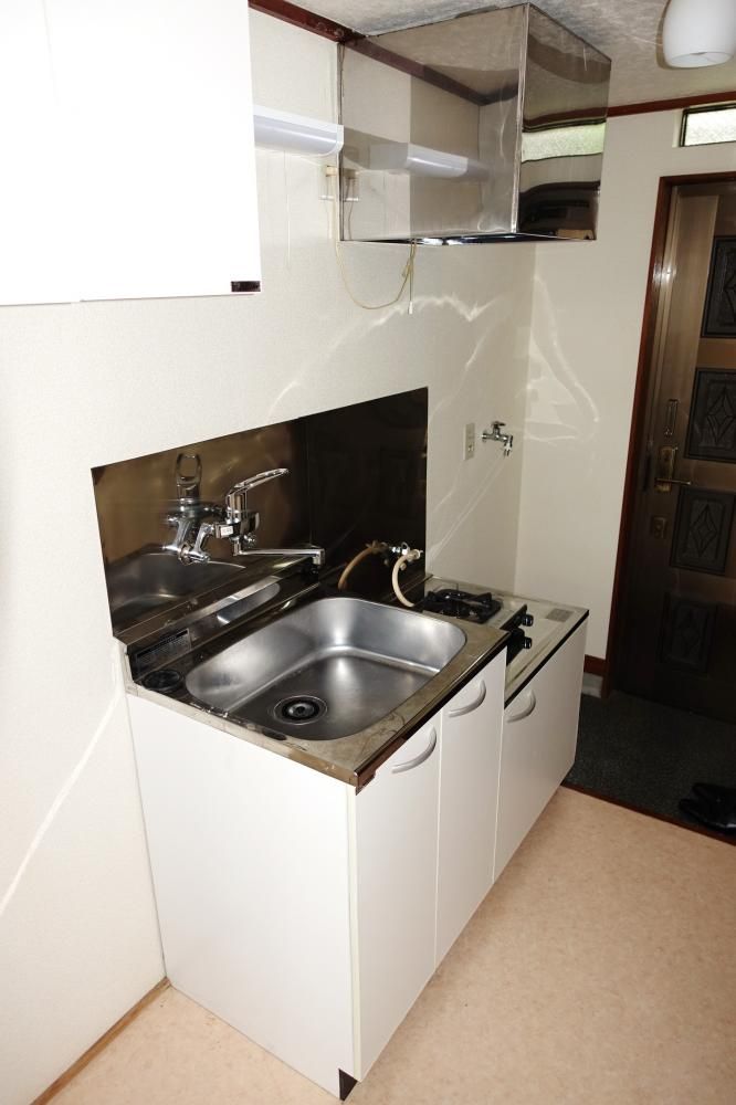 �y�L�b�`���z�@