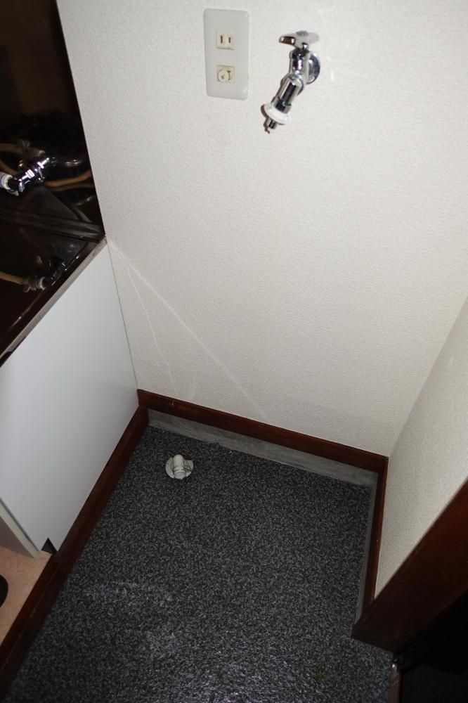 �y���̑��ݔ��z�@