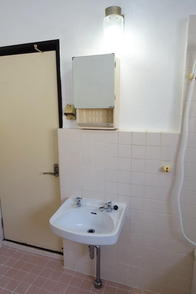 �y���ʏ��z�@