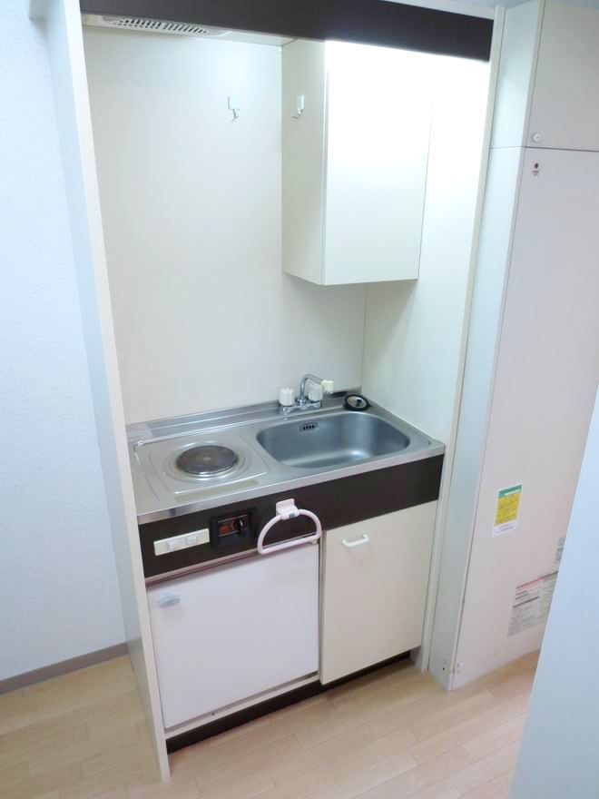 �y�L�b�`���z�@