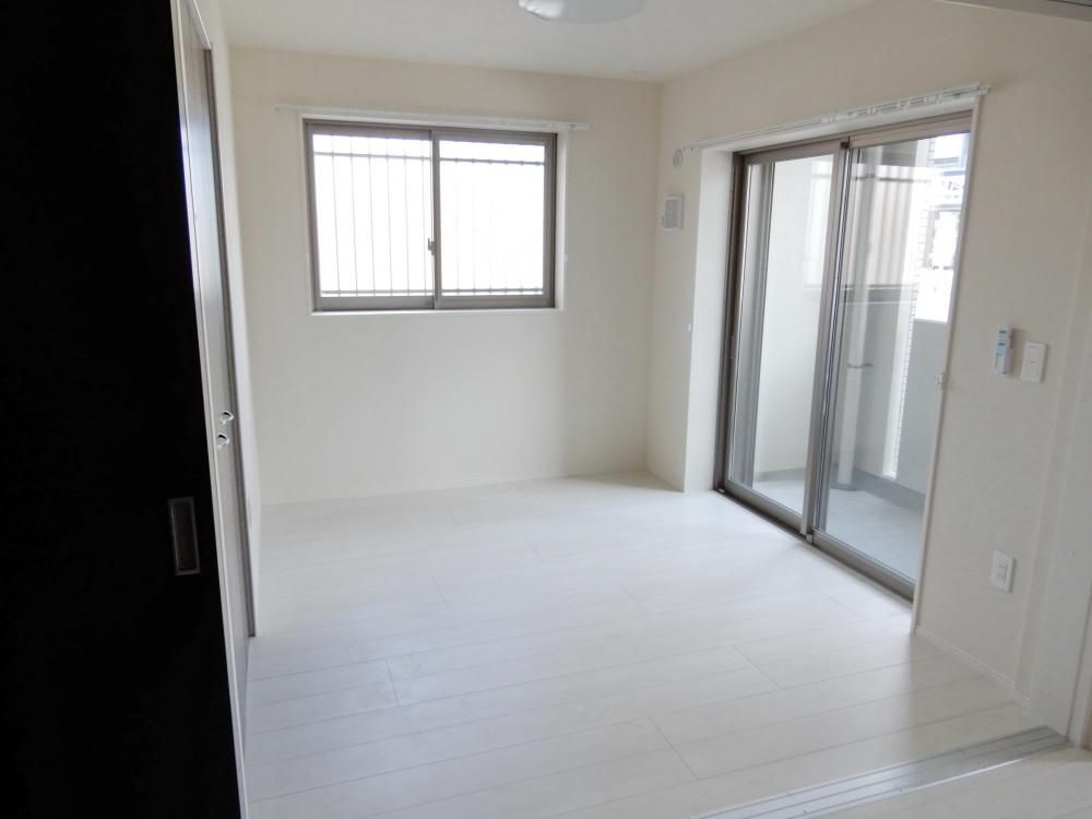 �y�Q���z�@