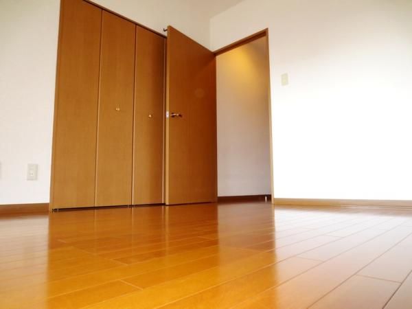 �y�Q���z�@