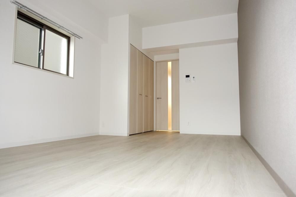 �y���ԁE���r���O�z�@