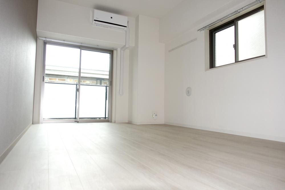 �y�Q���z�@