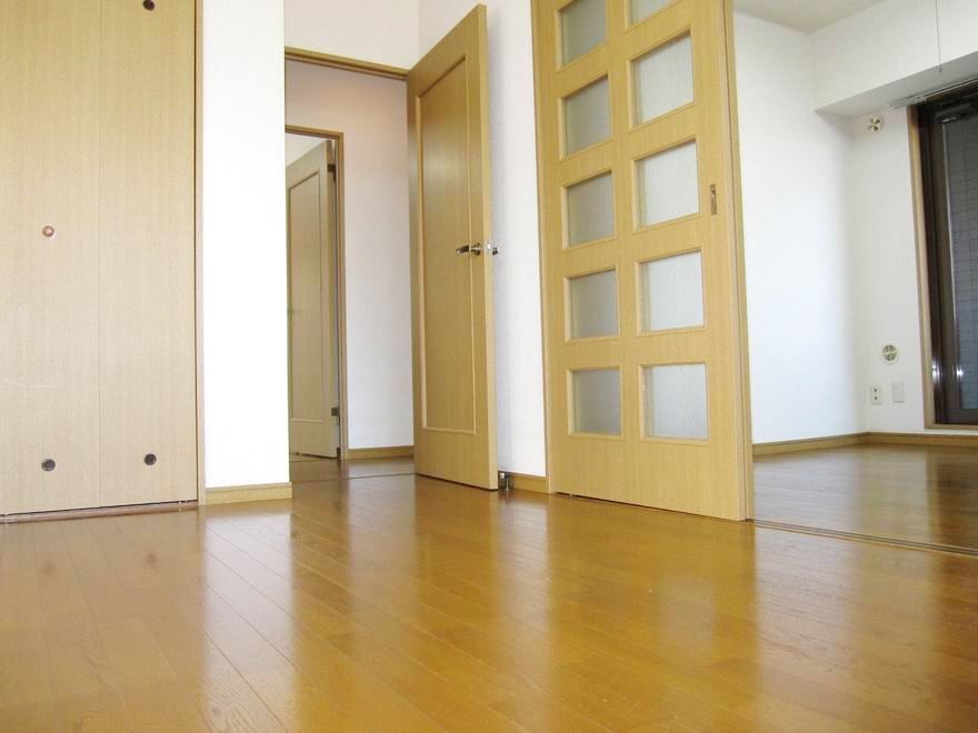 �y�Q���z�@