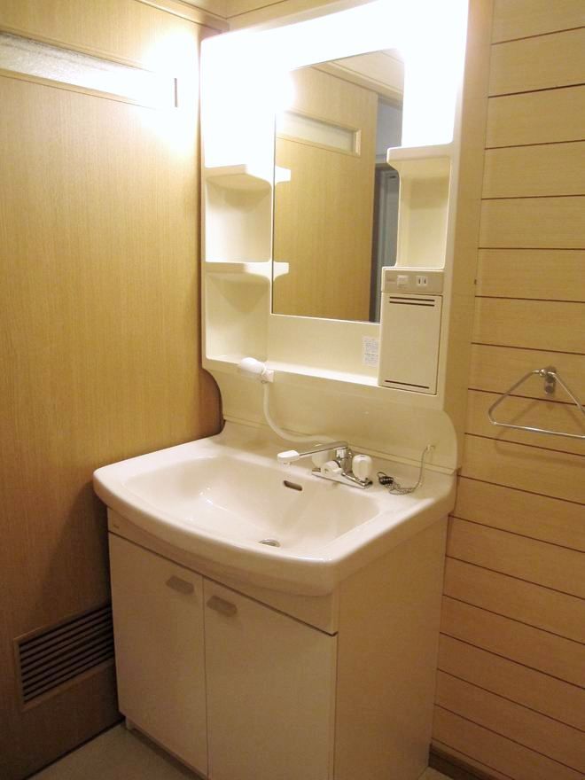 �y���ʏ��z�@