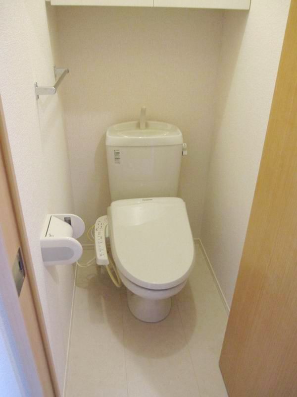 �y�g�C���z�@