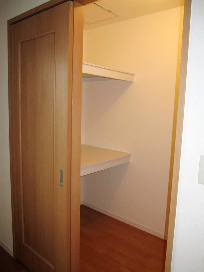 �y���[�z�@