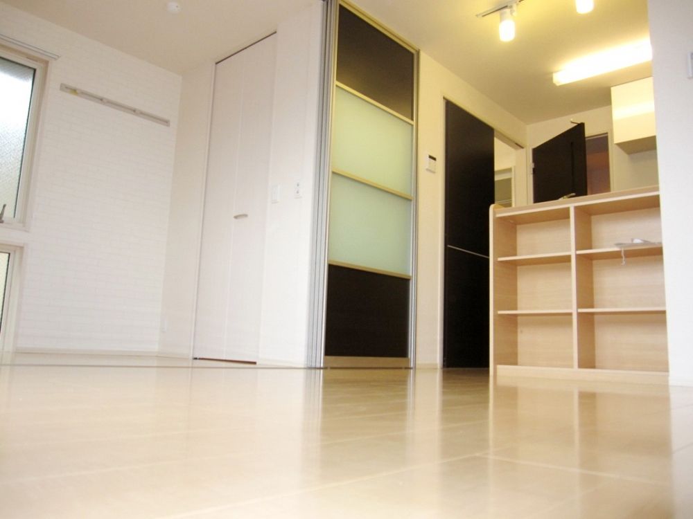 �y���ԁE���r���O�z�@