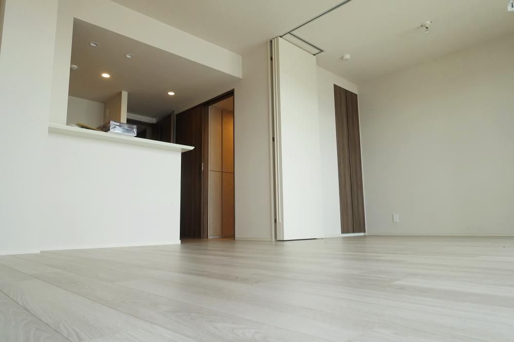 �y���ԁE���r���O�z�@