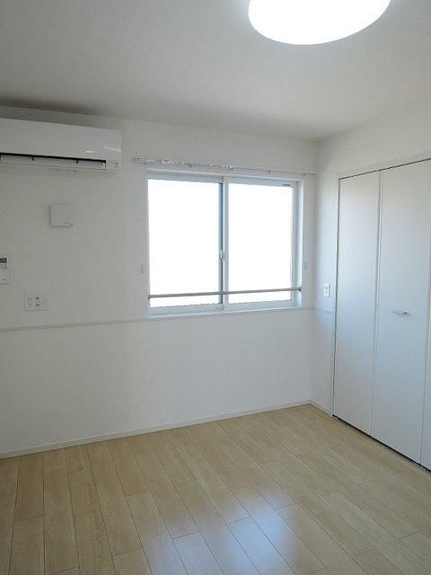 �y�Q���z�@