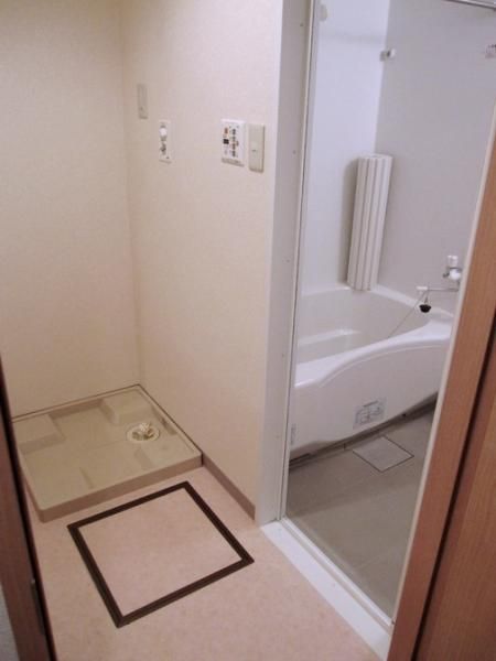 �y���̑��ݔ��z�@