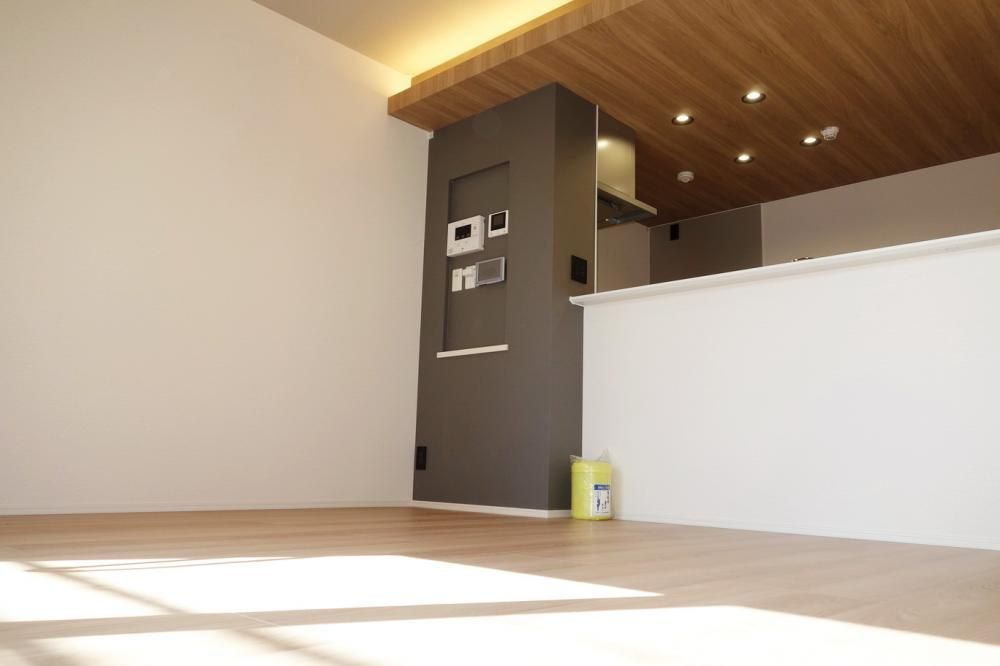 �y���ԁE���r���O�z�@